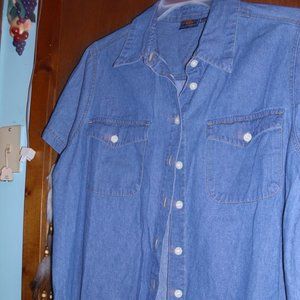 size 20 denim shirt has pocket button down nwot